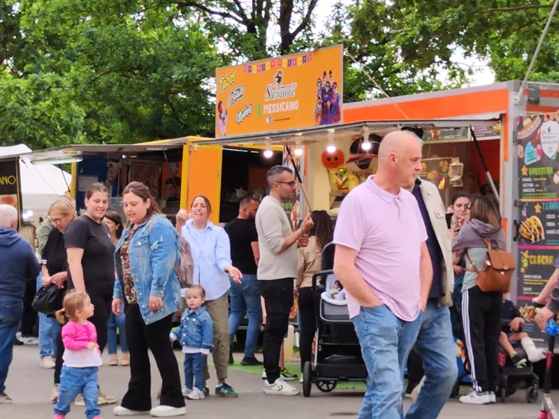 Lake Street Food Agliana Foto